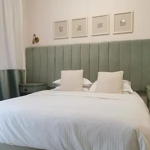 https://little-scotia-guest-house.hotels-capetown.com